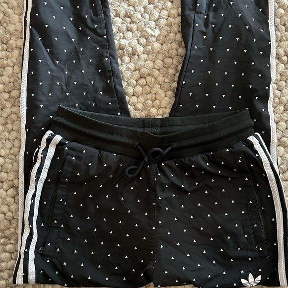 Adidas Unisex Size Small Pants - Picture 2 of 6